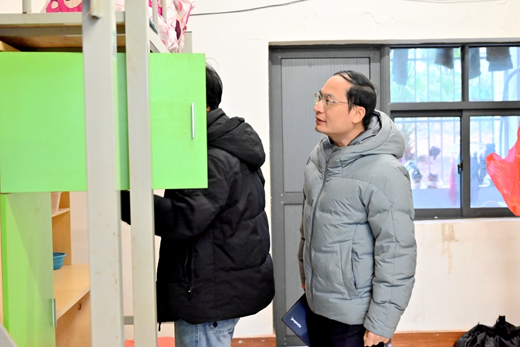 “寓”見(jiàn)美好， “宿”造平安  我校開(kāi)展宿舍安全檢查行動(dòng)